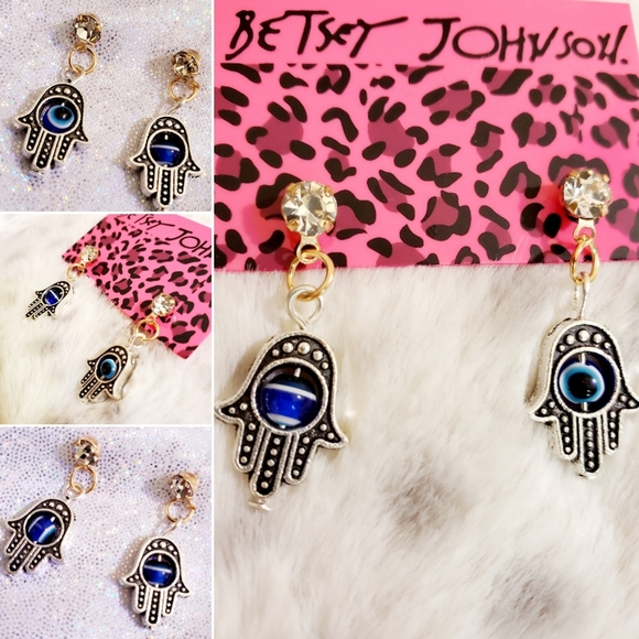 Crystal blue mantra eye hand earrings - Picture 1 of 9